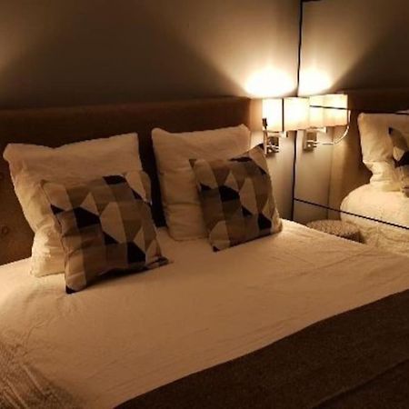 Ferienwohnung Cosy 3 Pieces En Face De La Gare Rambouillet Exterior foto